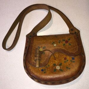 Vintage 70’s Brown Leather Saddle Shoulder Bag with Floral Design